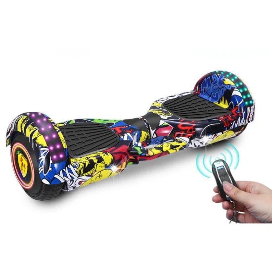 2023 Hoverboard Elétrico 6,5 Polegadas Roda de LED Scooter de Equilíbrio Automático Inteligente com Alto-falante Bluetooth Scooters de Equilíbrio